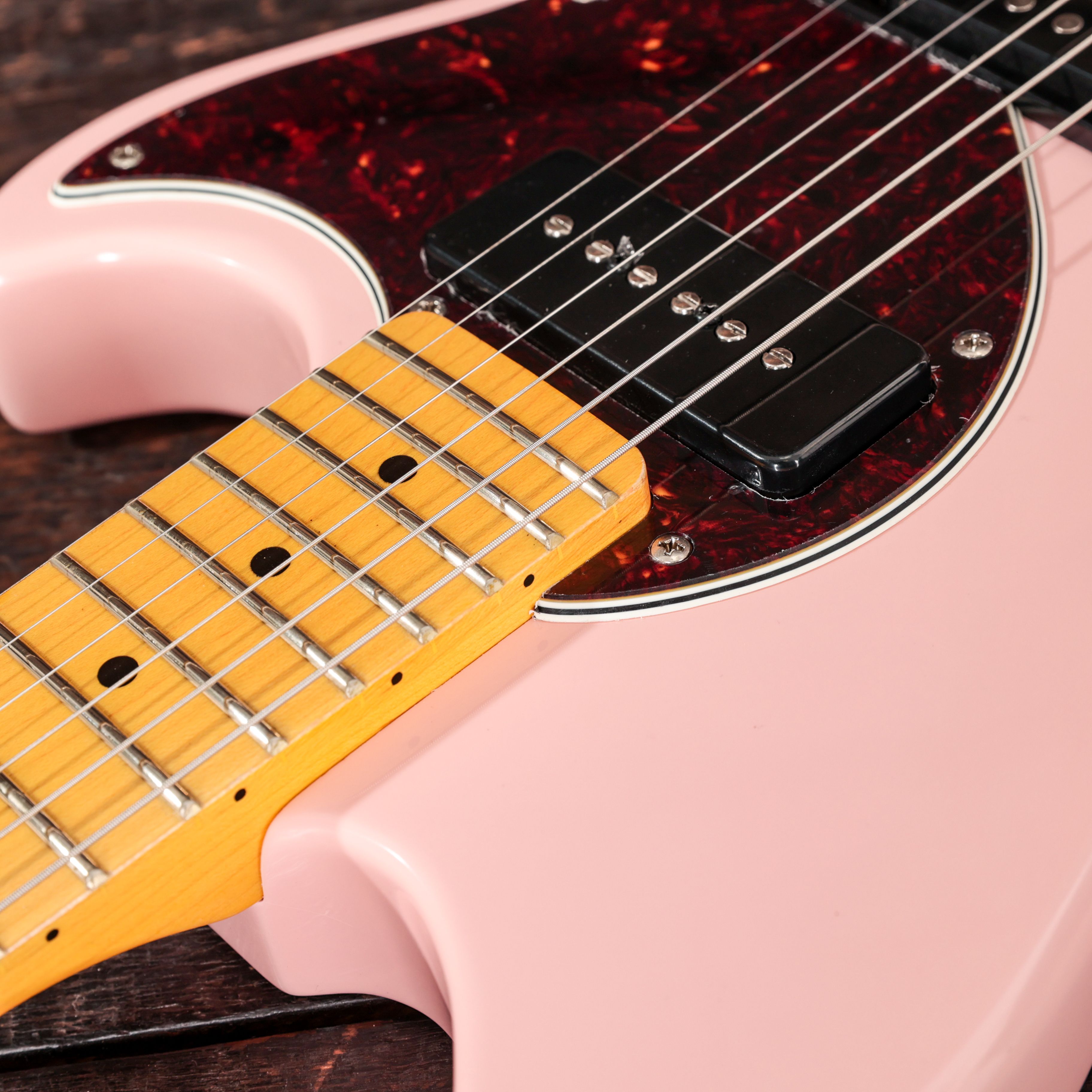 Guitars with more than deals 24 frets