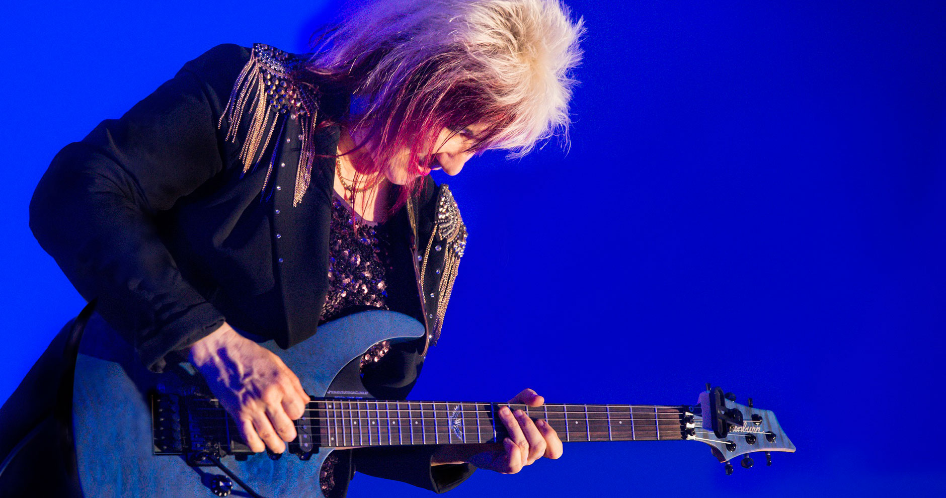 Interview With Jennifer Batten (Michael Jackson, Jeff Beck)
