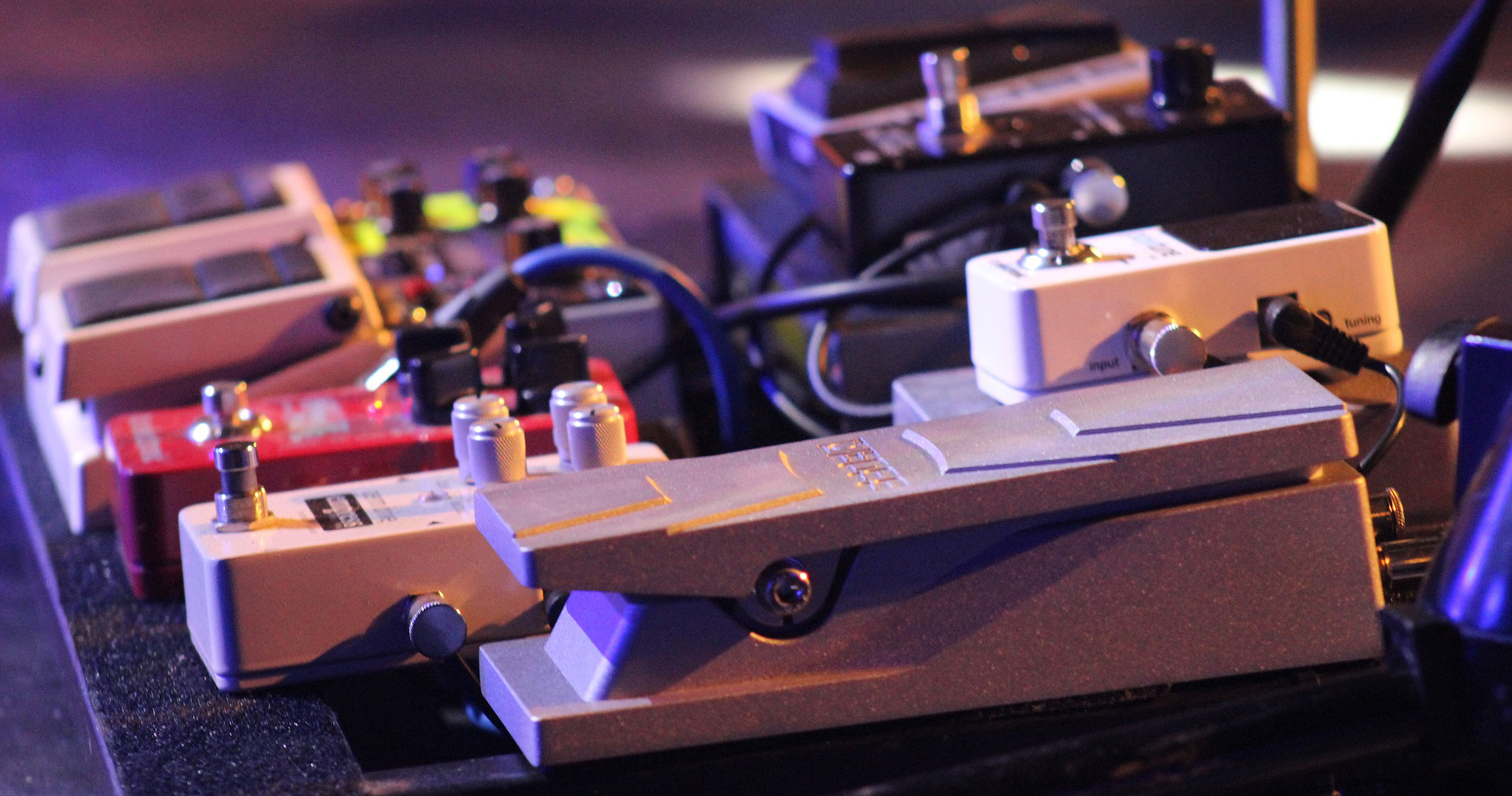 How to set up your first pedalboard