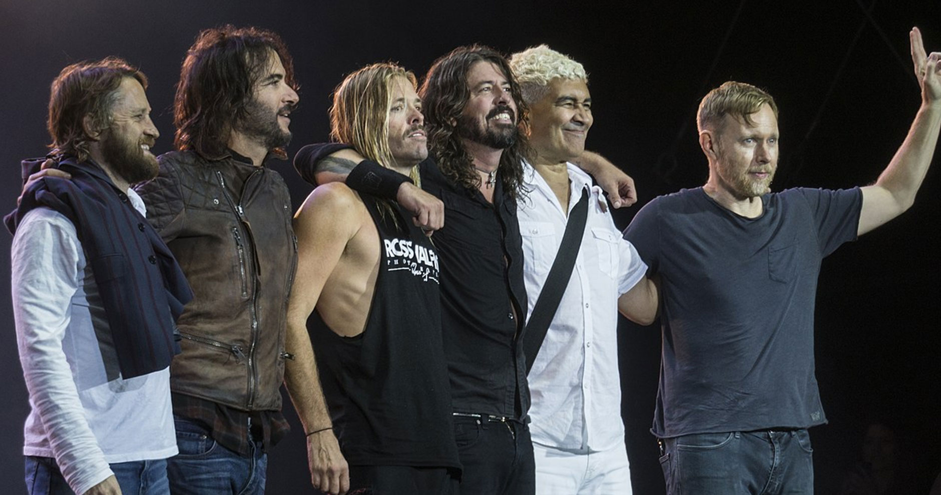 Sound Like Foo Fighters By Busting The Bank!