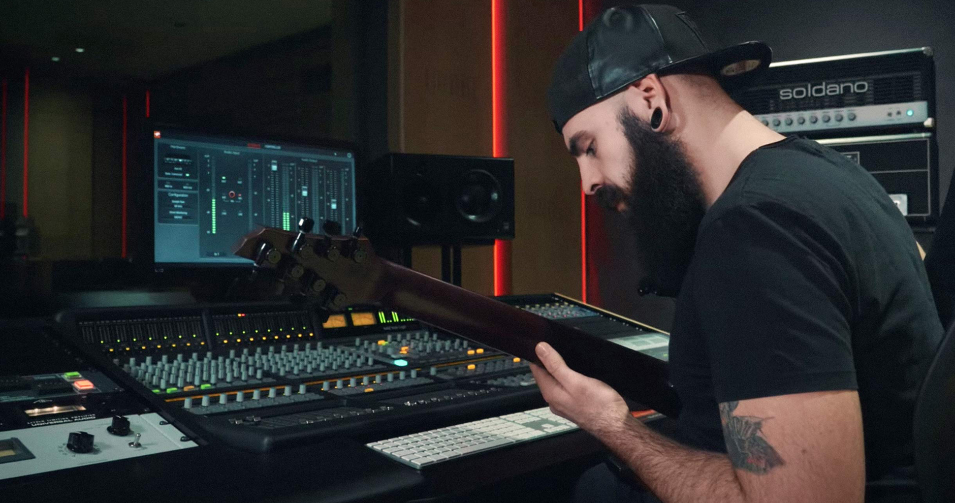 Are Guitar Plugins Better than Amps for Recording?