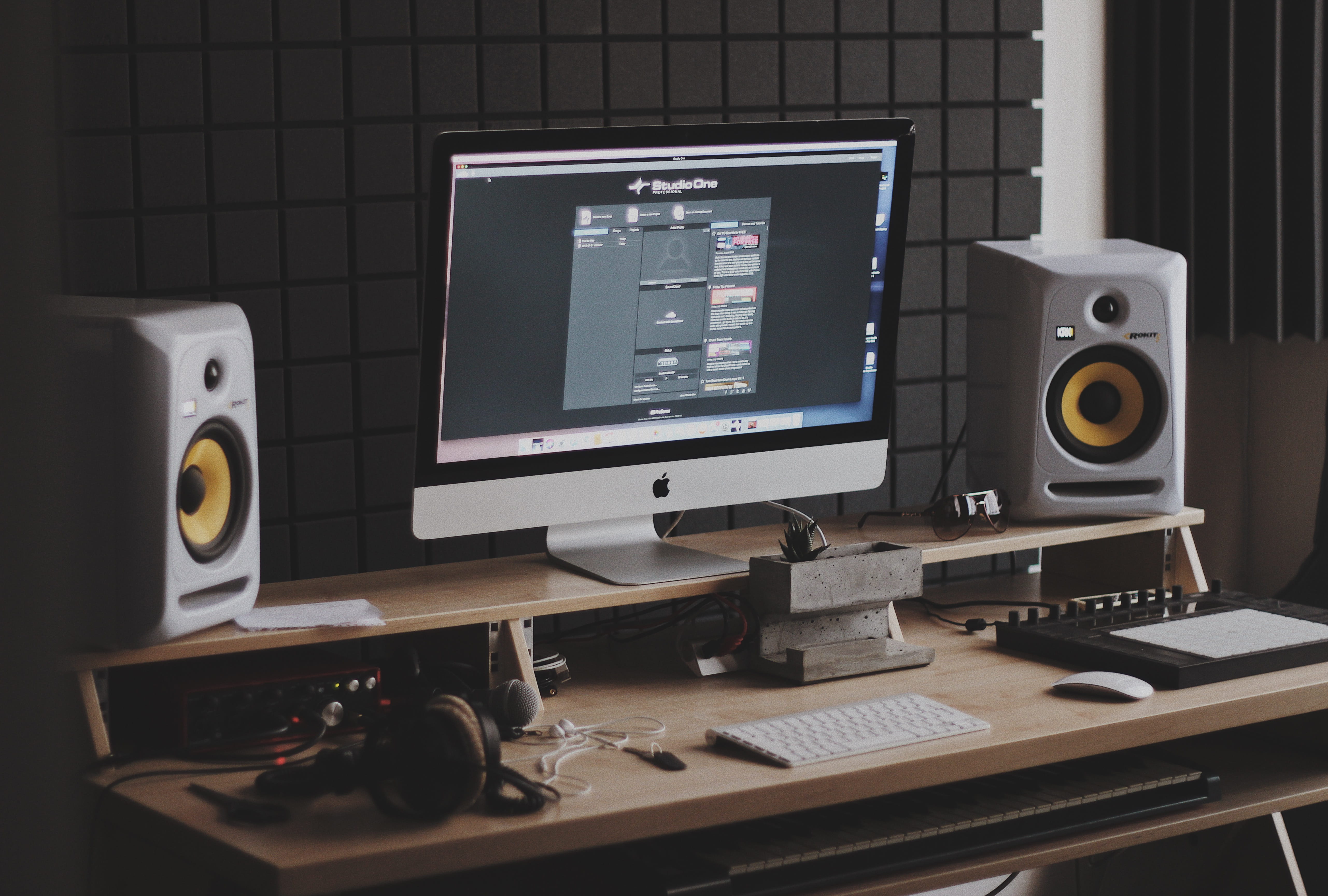 Music Production 101: Tips and tricks for Beginner Music Producers