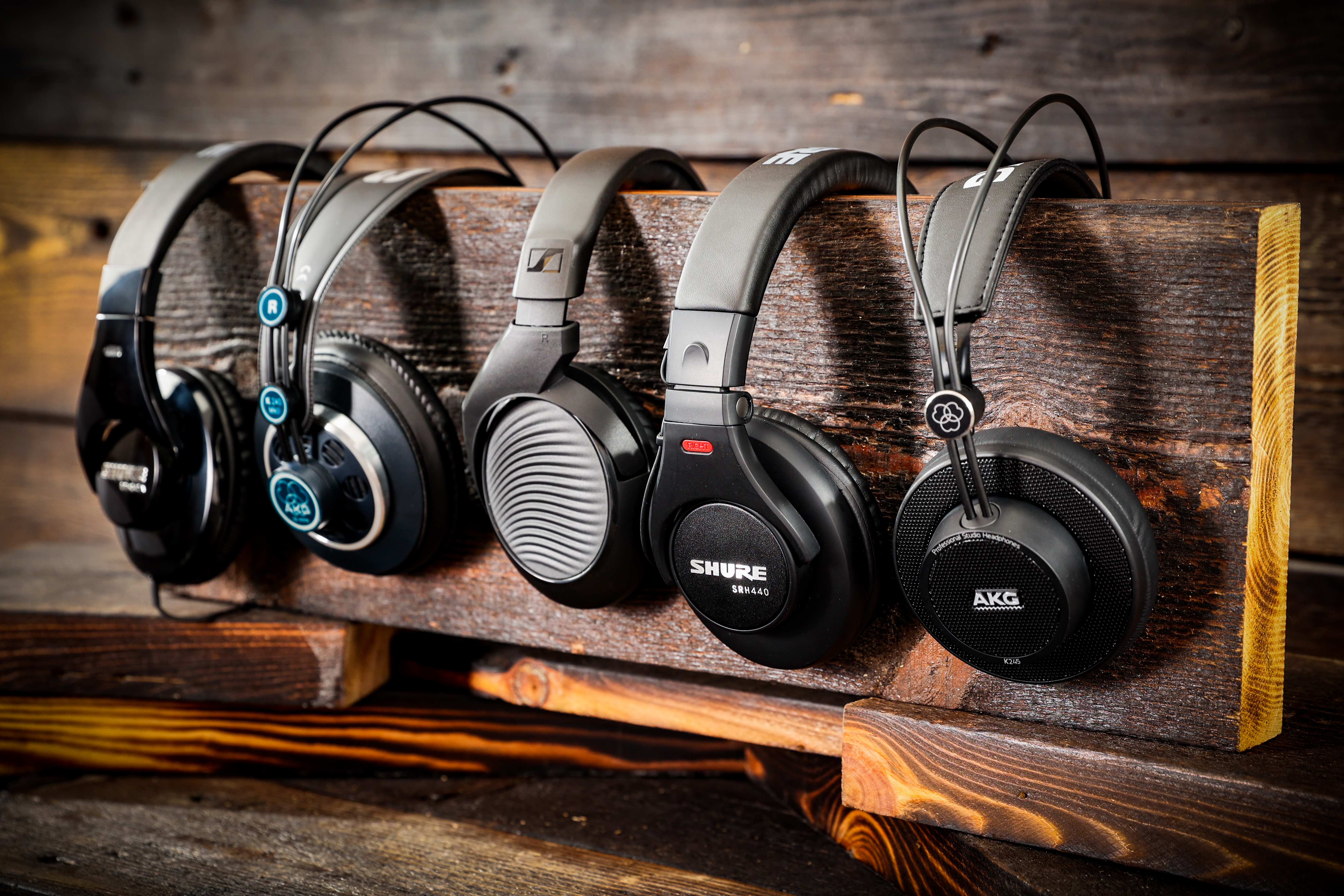 Andertons Scoreboard: Best Closed-Back Headphones £40-£70 (2024)