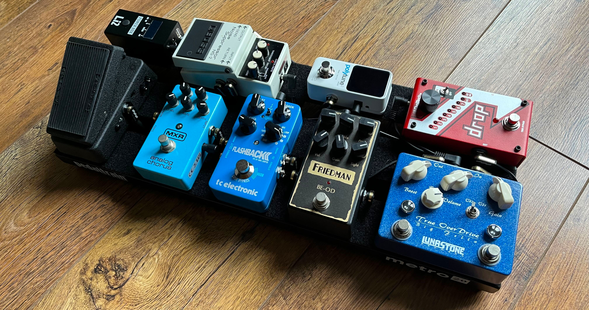 Essential Effects for a Live Pedalboard