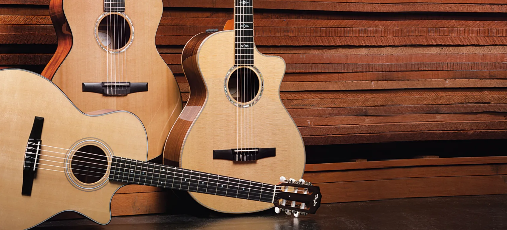 Classical Guitar vs. Acoustic: What's the Difference?