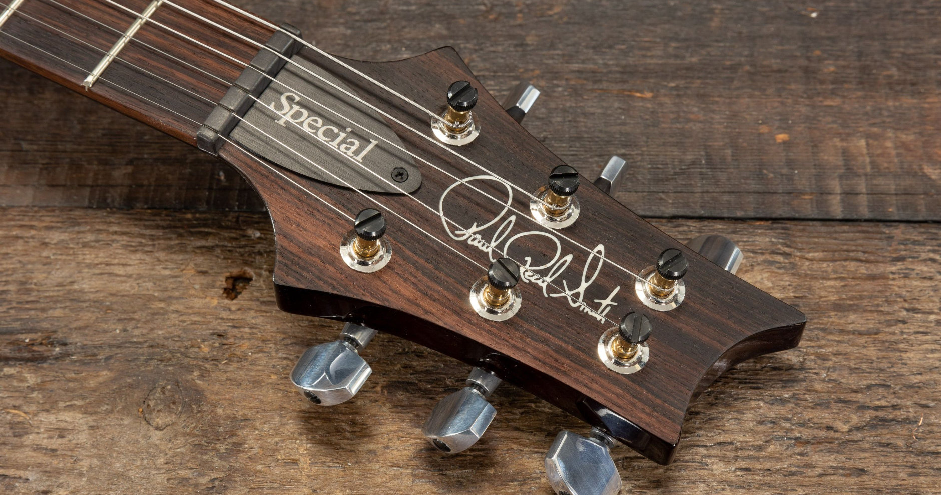 Locking guitar tuners: what they are &amp; why they matter