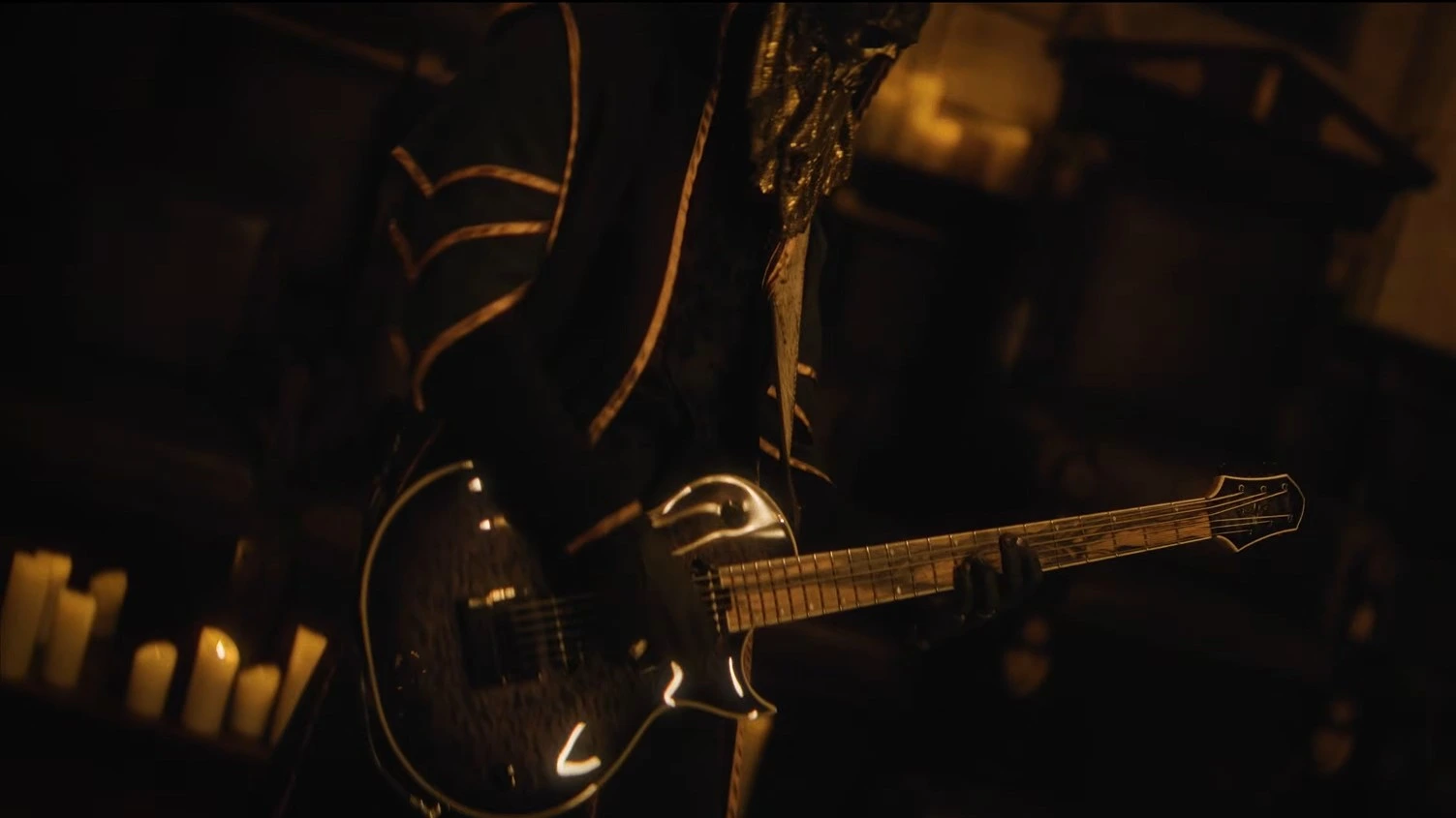 Sound like Sleep Token: Guitar, bass, synth, samplers and vocals