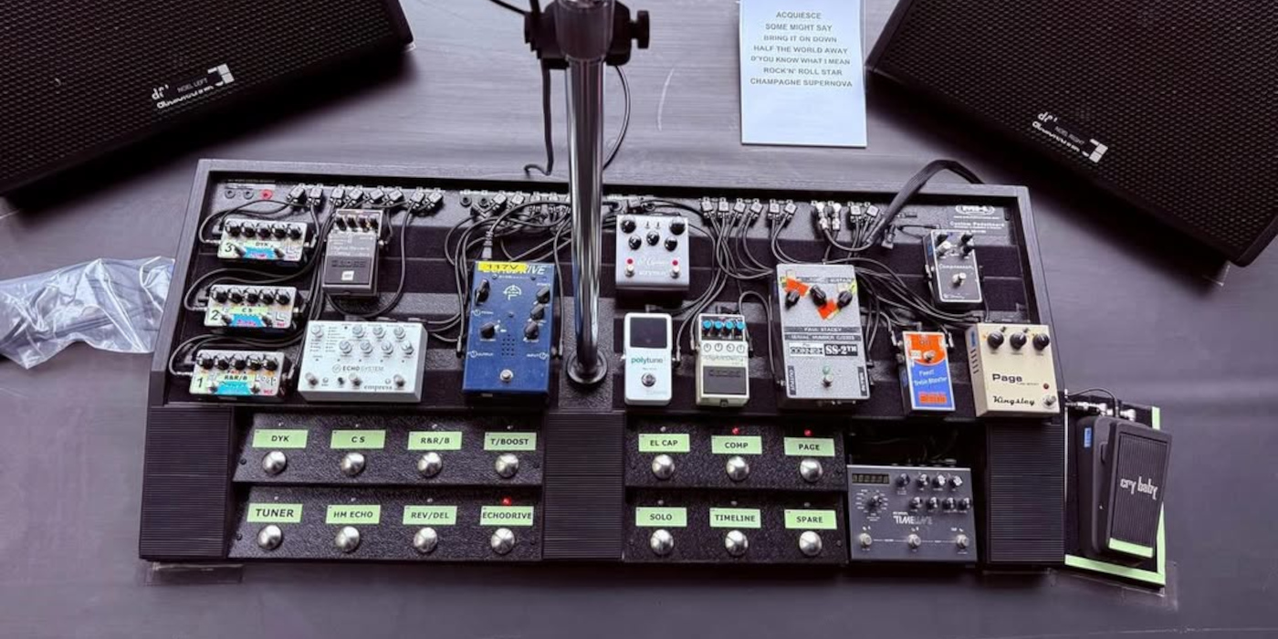 Noel Gallagher's pedalboard setup on the Oasis 2025 live tour